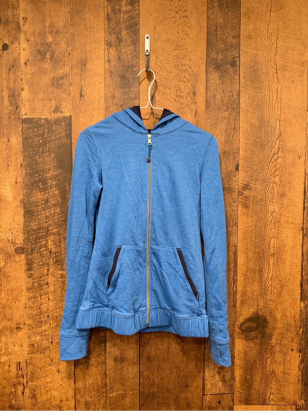 Lululemon Harmonious Hoodie heathered cornflower and inkwell features sz 6 EUC